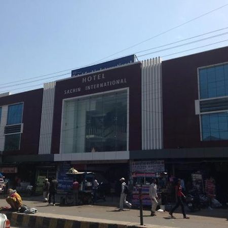 Hotel Sachin International, Haridwar Kankhal Kültér fotó