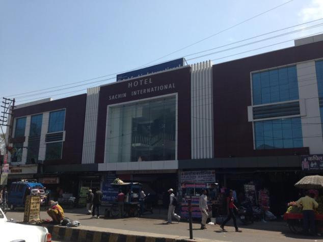 Hotel Sachin International, Haridwar Kankhal Kültér fotó