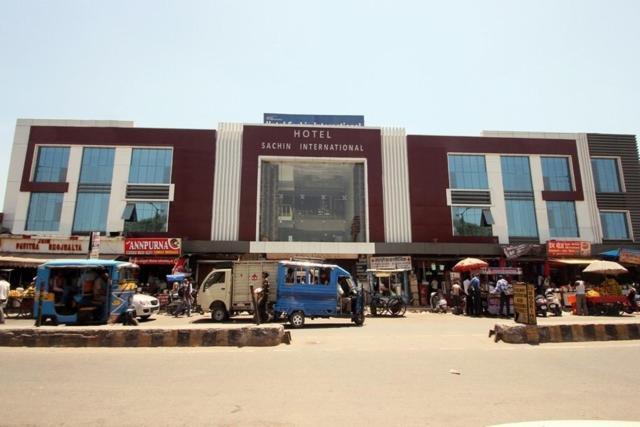 Hotel Sachin International, Haridwar Kankhal Kültér fotó